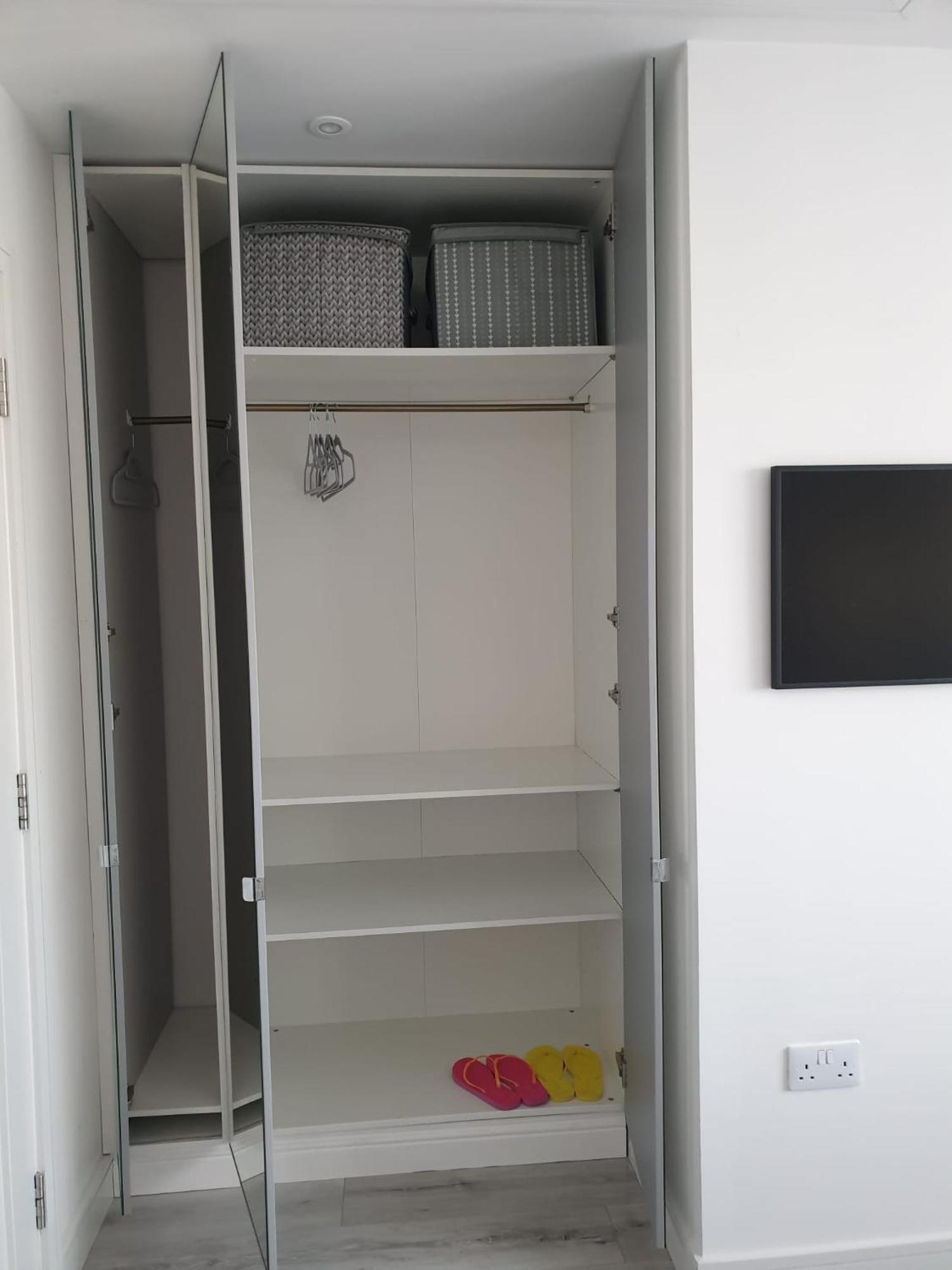 Barnoaks House - Private Room Ensuite Bathroom Homestay ดับลิน ภายนอก รูปภาพ